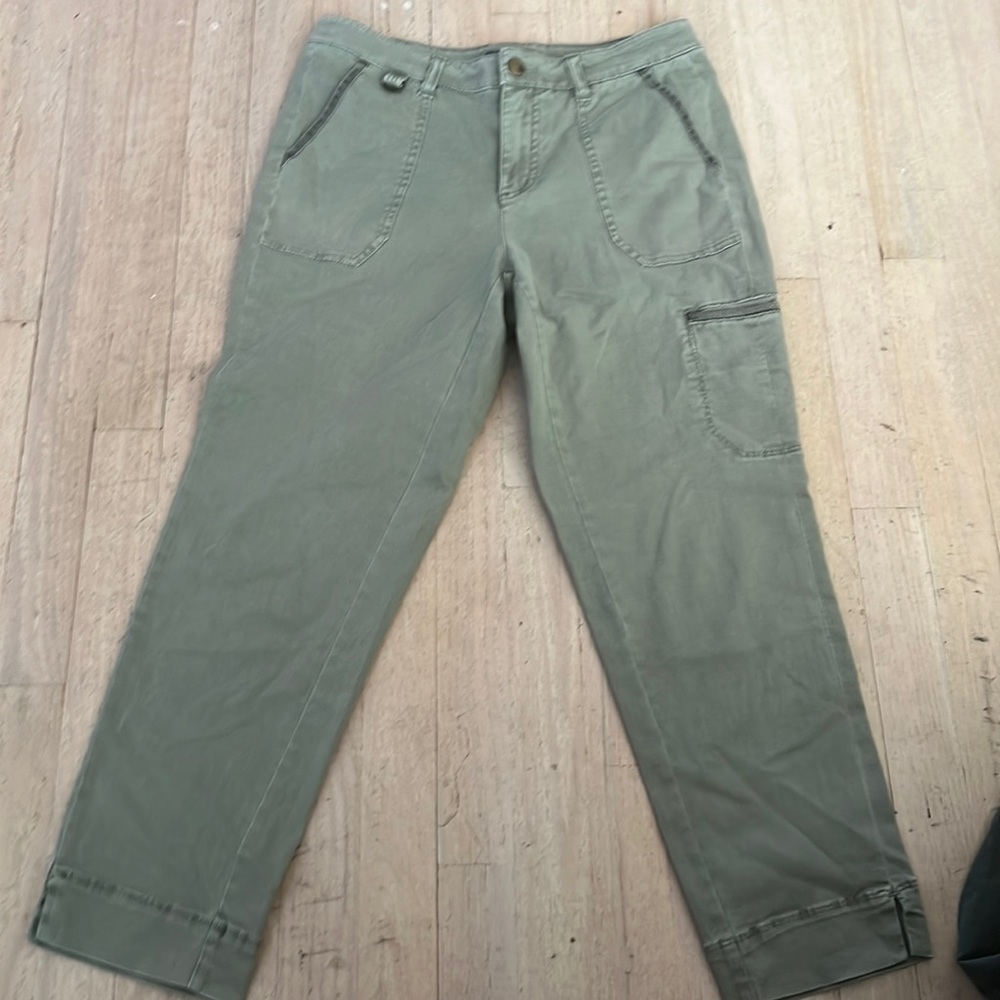 Isaac Mizrahi Live Cropped Women’s Pants size 6P